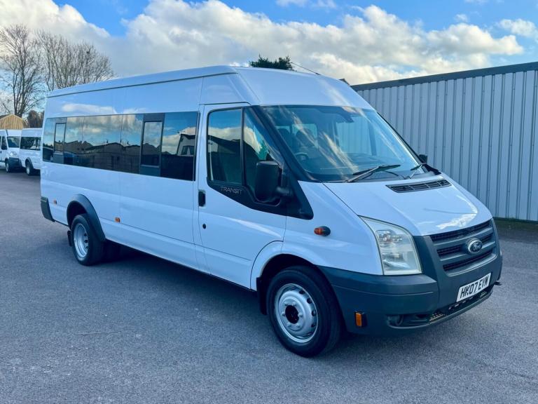 2007 Ford Transit Medium Roof 17 Seater TDCi 100ps [6] NA DIESEL Manual