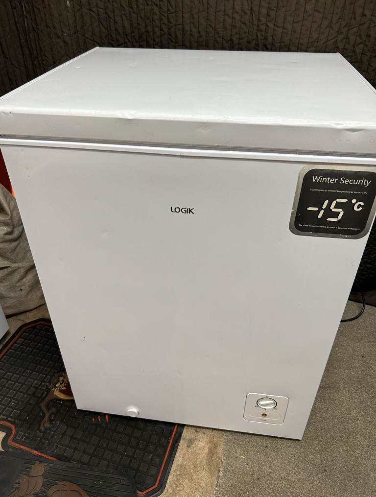 image for Chest freezer logik