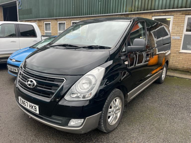 Hyundai, I800, MPV, 2018, Manual, 2497 (cc), 5 doors