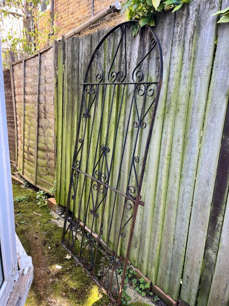 Beautiful cast iron gate 