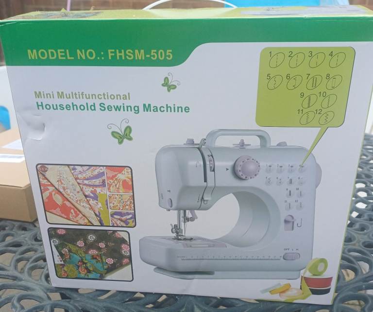 FHSM-505 Mini Multifunctional Household Sewing Machine - NEW