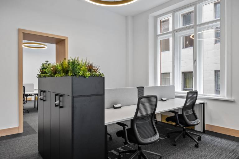Belfast - BT1 5HB \ Flexible Office Membership with Private Office Access