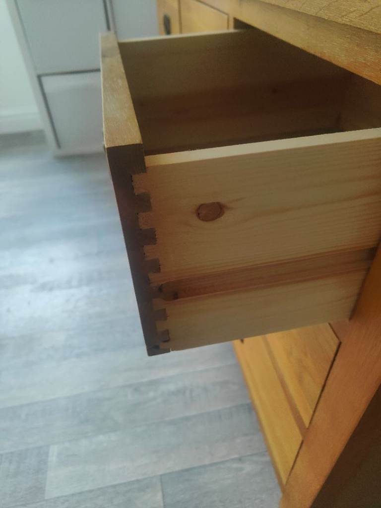 Wood bedroom furniture 