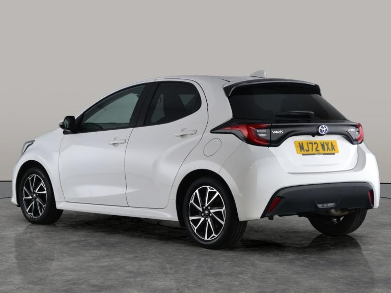 2022 Toyota Yaris 1.5 VVT-h Design Hatchback 5dr Petrol Hybrid E-CVT Euro 6 (s/s) (116 ps) -  Hat...