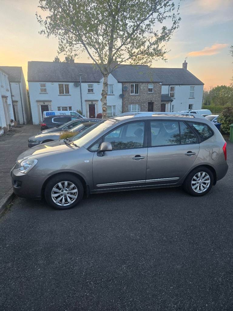 Kia, CARENS, MPV, 2011, Manual, 1582 (cc), 5 doors