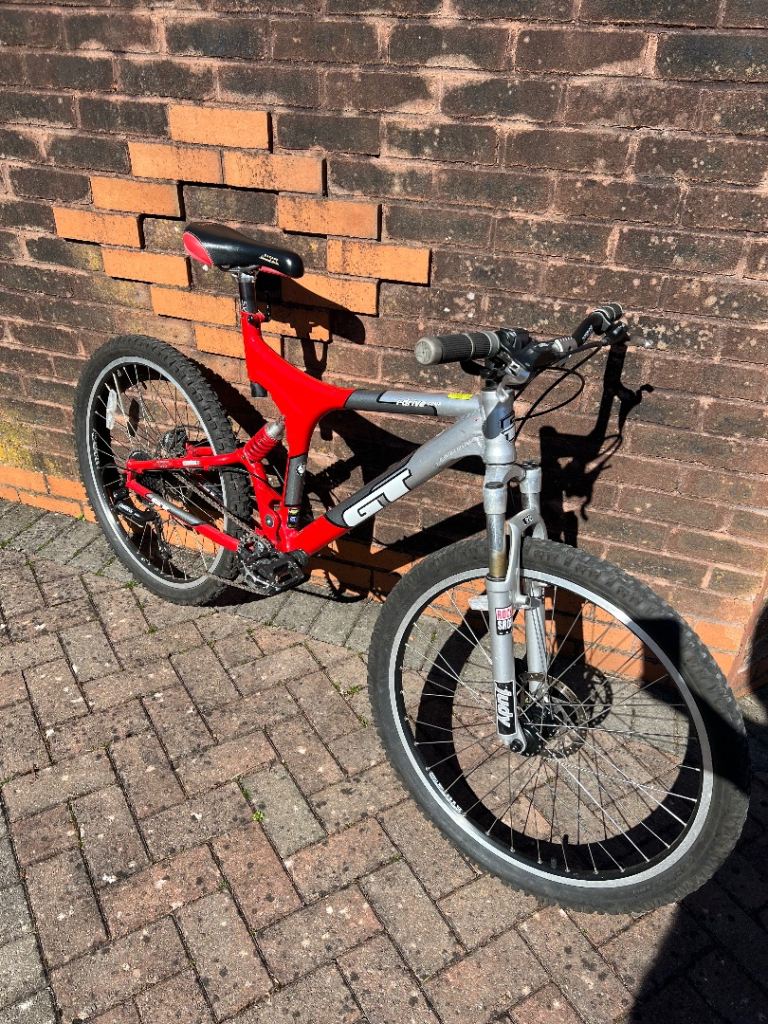 GT Mountain Bike - Medium - Red & Silver, Full Suspension