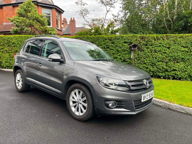 Volkswagen, TIGUAN, Estate, 2013, Manual, 1968 (cc), 5 doors