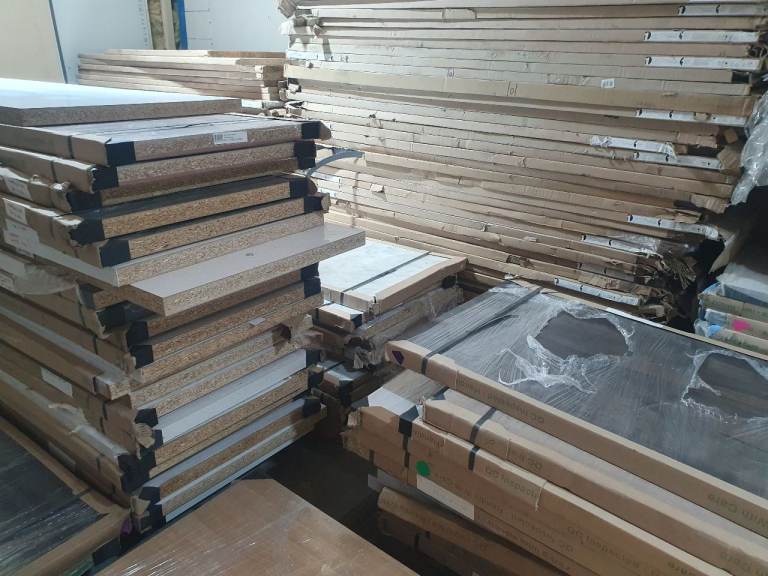 Wren Luxury Laminate Kitchen Worktops/Countertops - Brand New & Priced to Clear