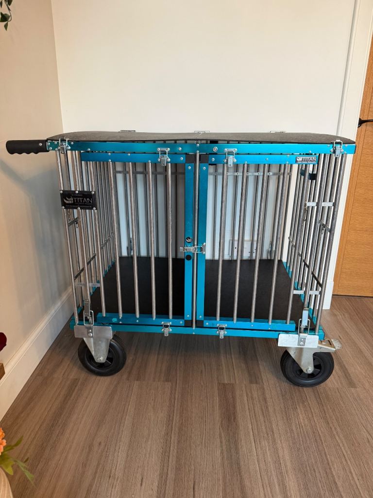 Titan 2 berth dog trolley 