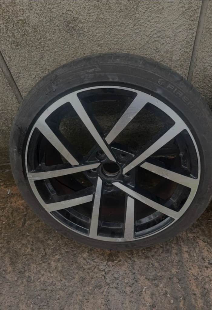 18" Genuine VW Jurva Alloy Wheel & Tyre | Golf Mk7.5 | 5x112 | Collection or Delivery