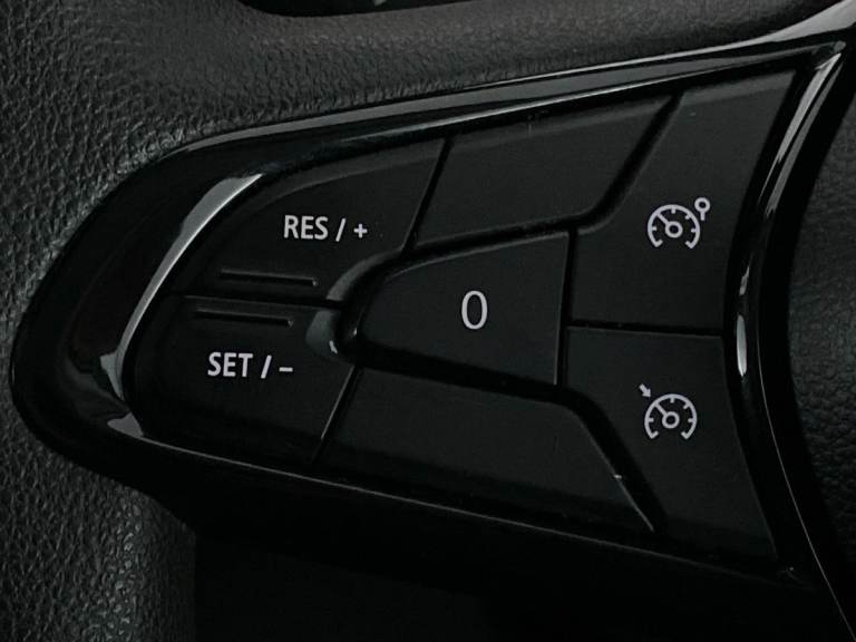 2022 Renault Trafic SL28 Blue dCi 130 Business+ Van PANEL VAN DIESEL Manual