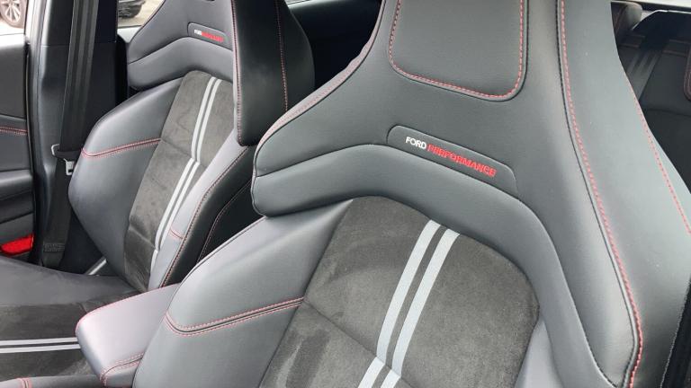 2024 Ford Puma 1.0 EcoBoost Hybrid mHEV ST 5dr DCT Petrol Hatchback Hatchback Petrol Automatic