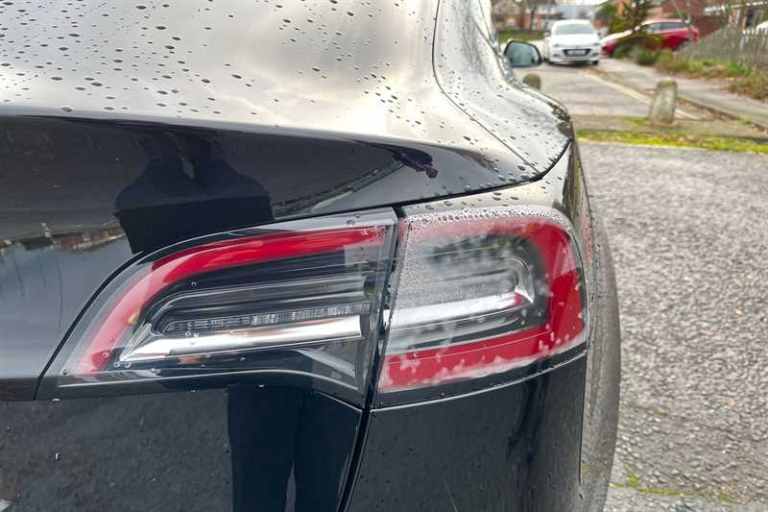 2021 Tesla Model 3 Long Range AWD 4dr Auto SALOON ELECTRIC Automatic