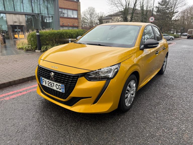 2020 Peugeot 208 1.2 PURETECH 5Dr LEFT HAND DRIVE LHD FRENCH REGISTERED Hatchback Petrol Manual