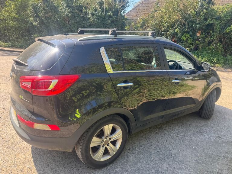 Kia, SPORTAGE, 2011, Manual, 1685 (cc) selling spares repair 
