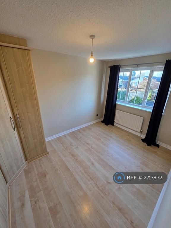 3 bedroom house in The Croft, Killingworth, Newcastle Upon Tyne, NE12 (3 bed) (#2713832)