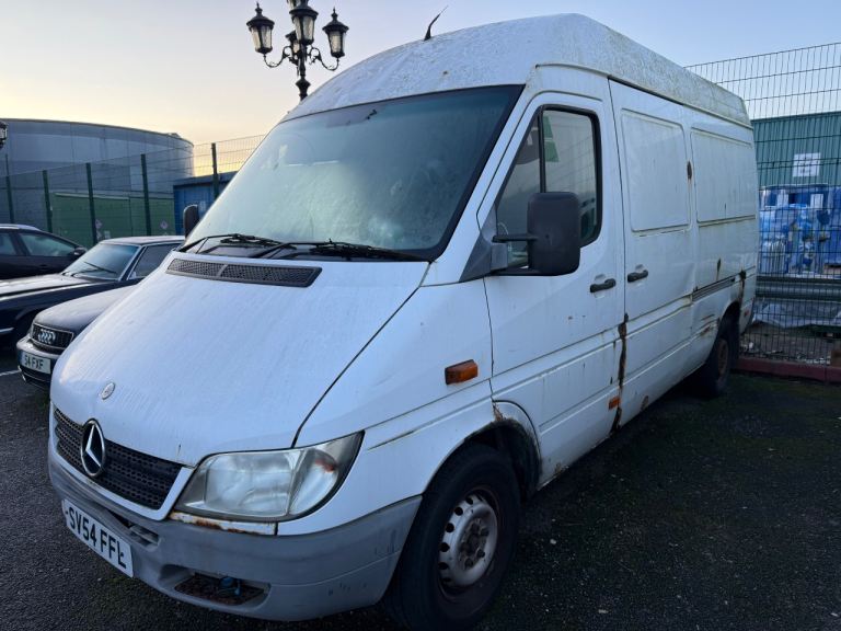 Mercedes-Benz, SPRINTER 313 CDI MWB, Panel Van, 2006, 2148 (cc)