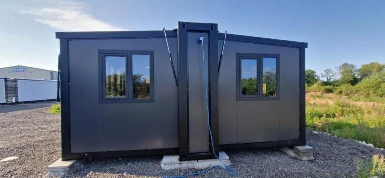 TINY HOME Folding Office 10X8 AND 20X8 FR 1999 UK STOCK