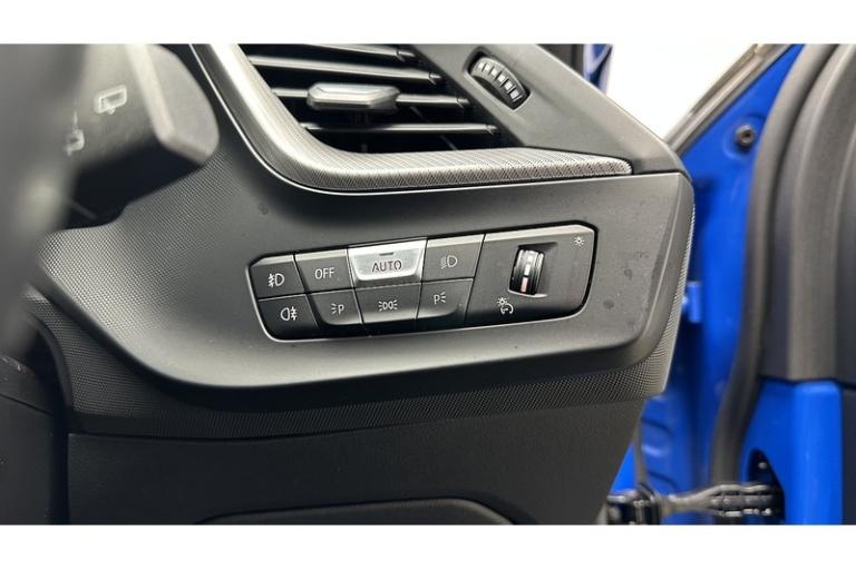 2022 BMW 1 Series 1.5 118i M Sport (LCP) Hatchback 5dr Petrol DCT Euro 6 (s/s) (136 ps) Hatchback...