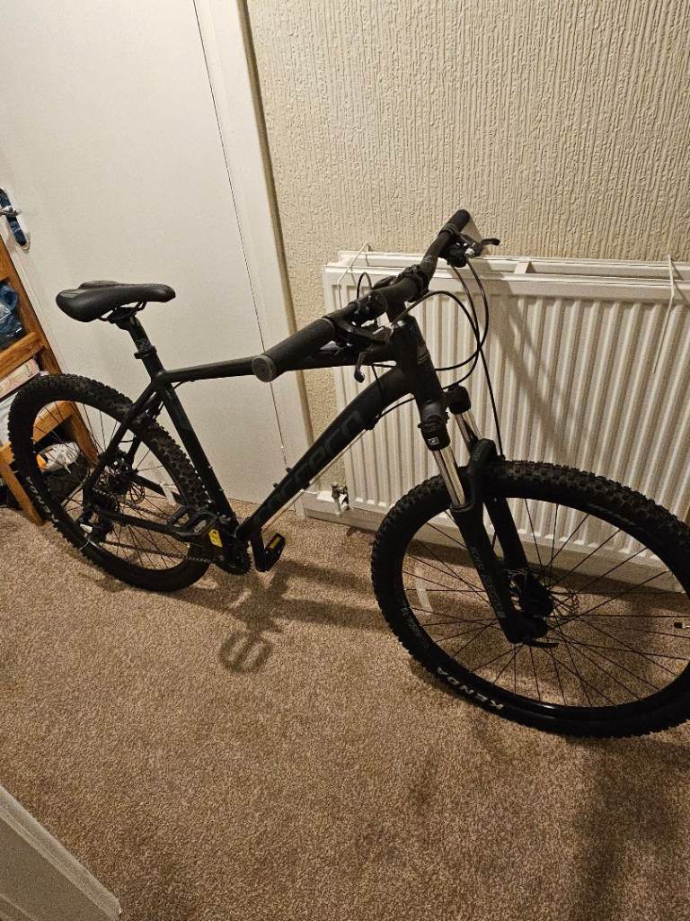 Mens Carrera vengence mountain bike