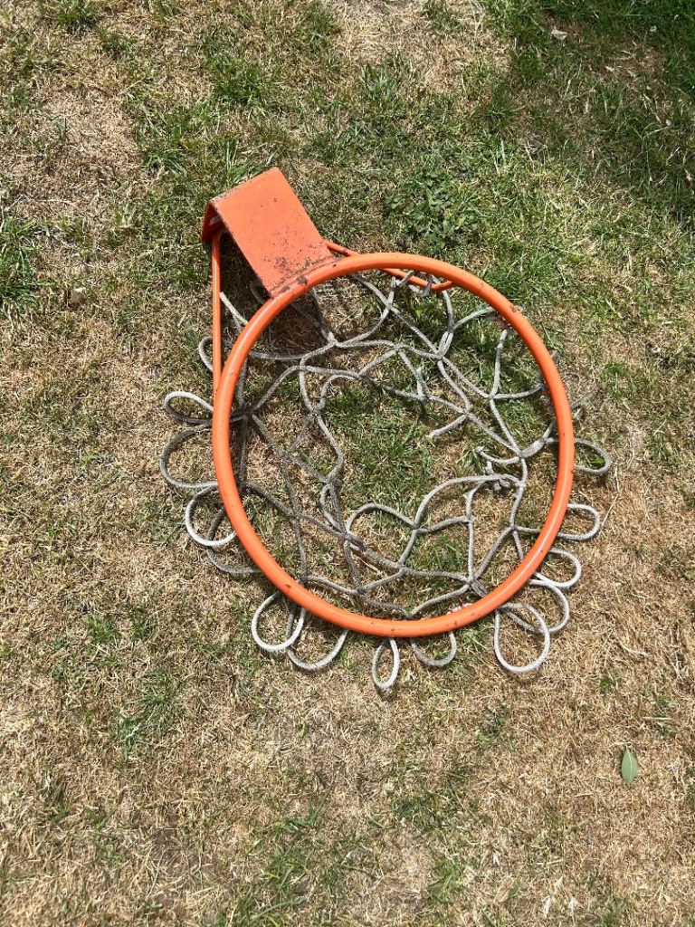 Metal basket ball hoop 