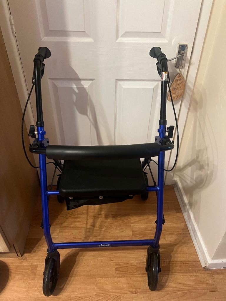 Mobility walker