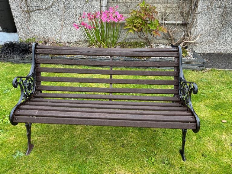 Garden bench