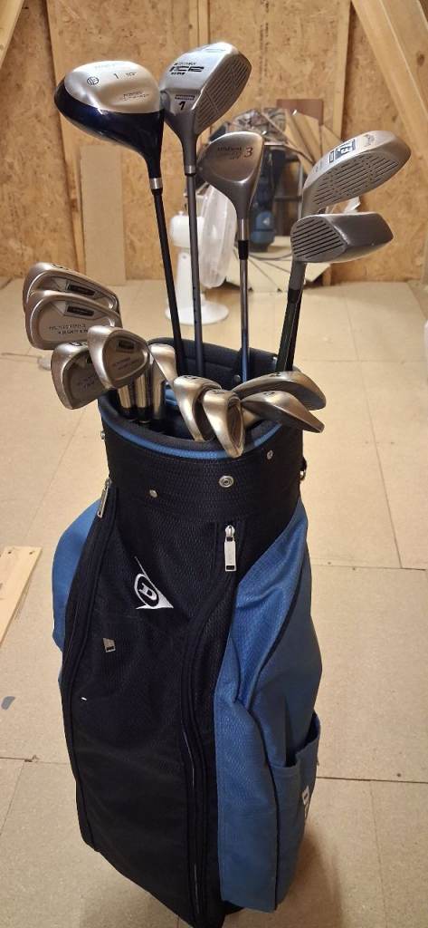 Dunlop golf club set