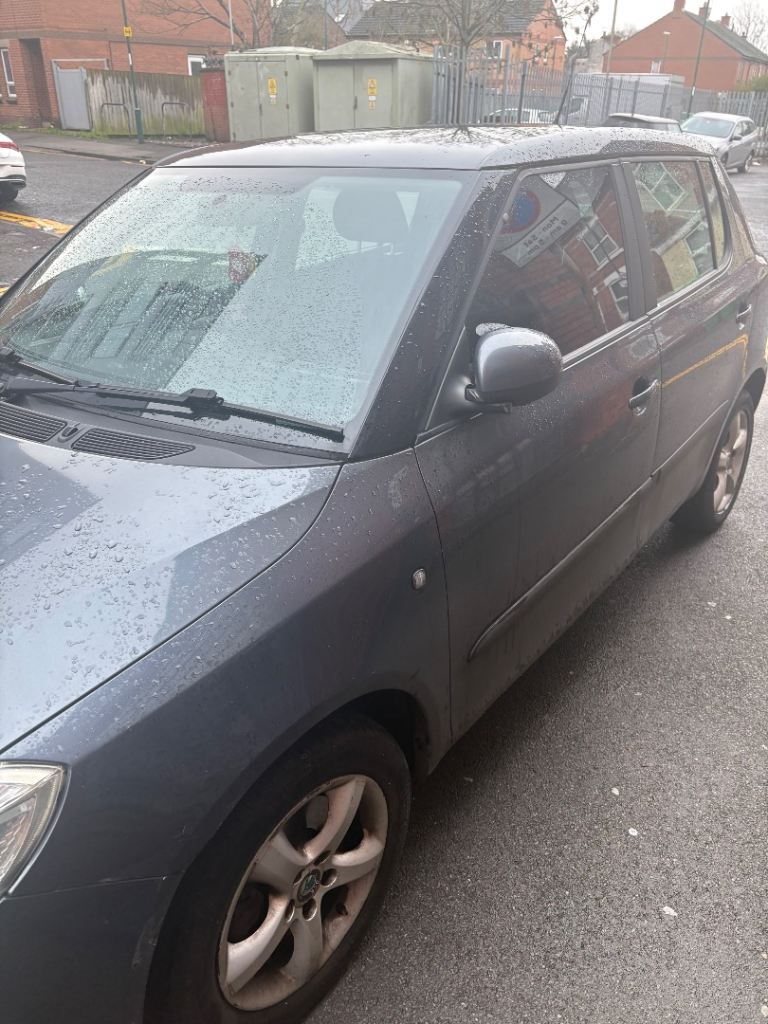 Skoda, FABIA, Hatchback, 2011, Semi-Auto, 1197 (cc), 5 doors