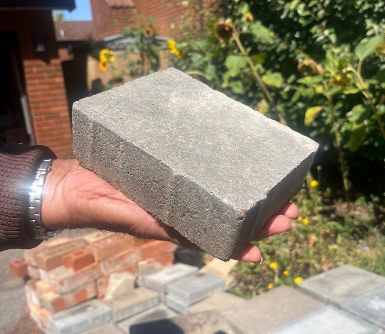 Grey Paving Block / Brick – Good Condition