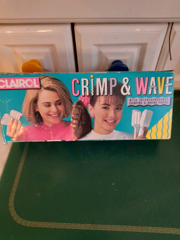 Claire Crimp & Wave Hair Styling 