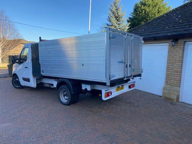 Nissan, INTERSTAR, arb .waste .tipper , 2024, Manual, 2298 (cc) 