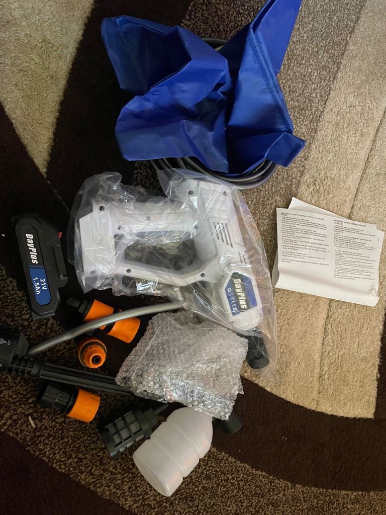 Battery power washer