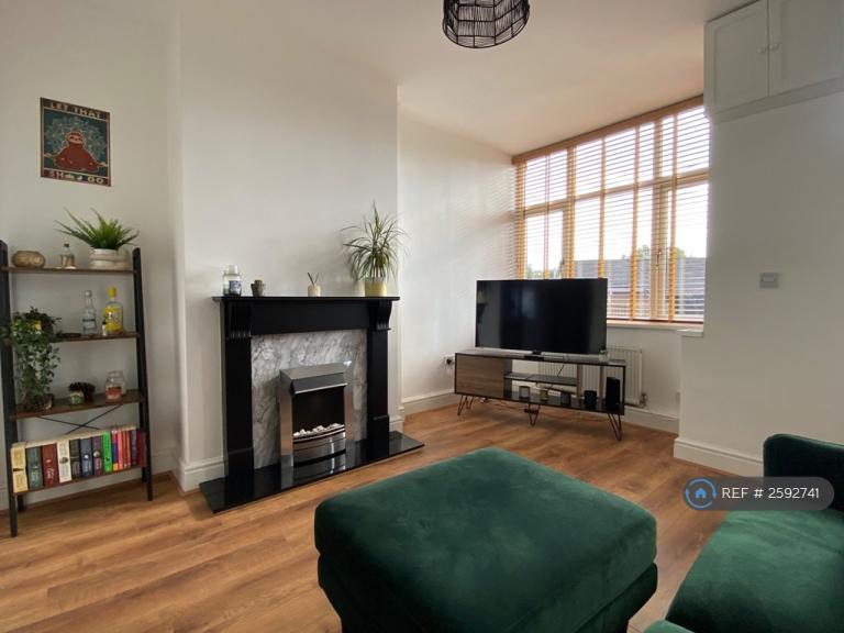 2 bedroom house in Newford Crescent, Stoke-On-Trent, ST2 (2 bed) (#2592741)