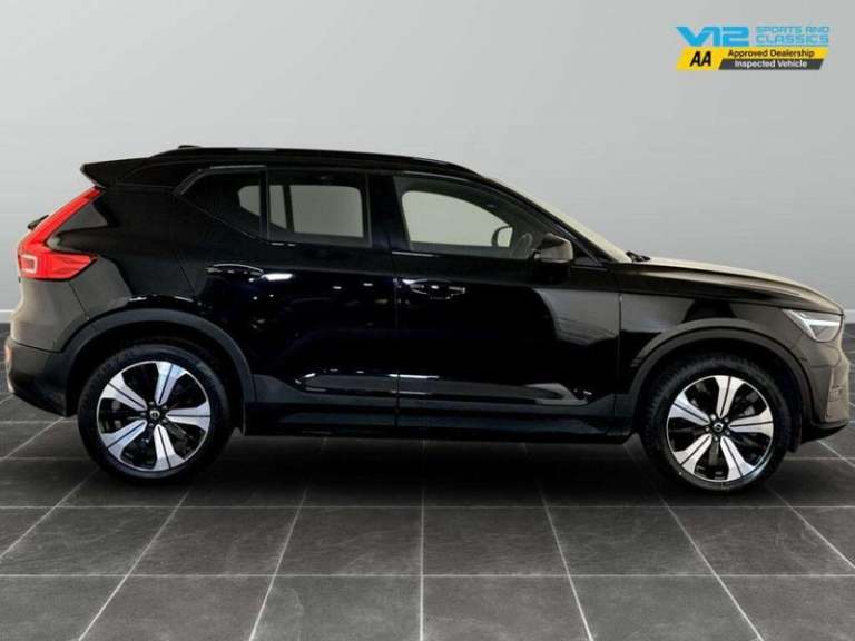 2022 Volvo XC40 Recharge 69kWh Core Auto 5dr Automatic SUV Electric Automatic