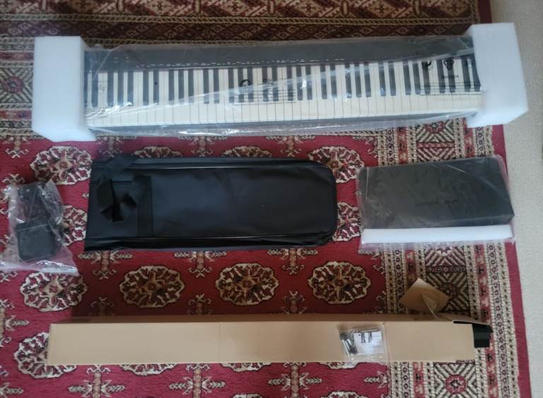 OYAYO Digital Piano 88-Key Semi-Weighted with Cross Stand, Music Rest, Pedal and Bag