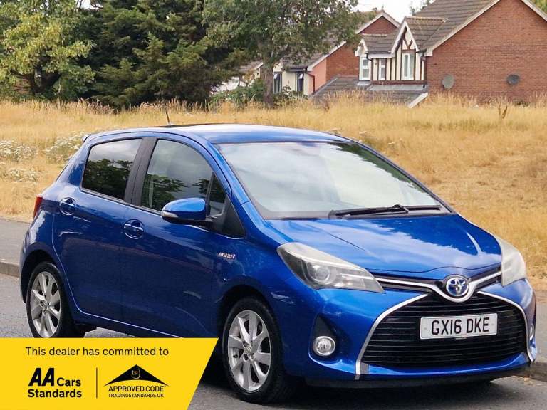 Toyota Yaris 1.5 VVT-h Excel E-CVT Euro 6 5dr (15in Alloy) Petrol/Electric Hybrid Automatic