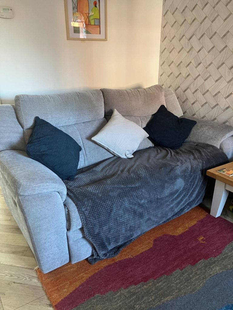 Two seater electric recliner sofa 