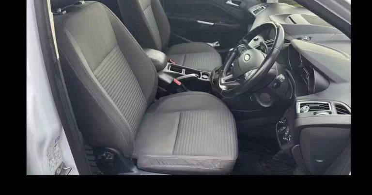 2015 Ford Grand C-Max 2.0 TDCi Titanium MPV 5dr Diesel Powershift Euro 6 (s/s) (150 ps) MPV Diese...