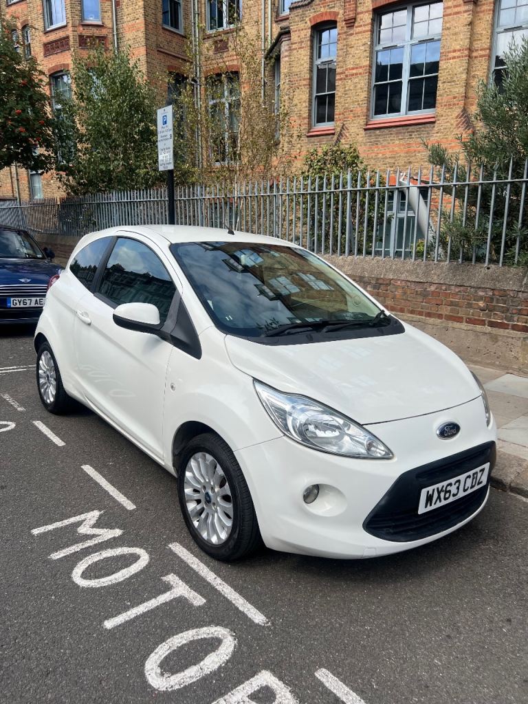 Ford KA, MOT until 09/2027 CarPlay, Dashcam, £35 tax Perfect 1st Car