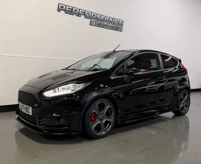 2017 Ford Fiesta 1.6T EcoBoost ST-3 Hatchback 3dr Petrol Manual Euro 6 (182 ps) Hatchback Petrol ...