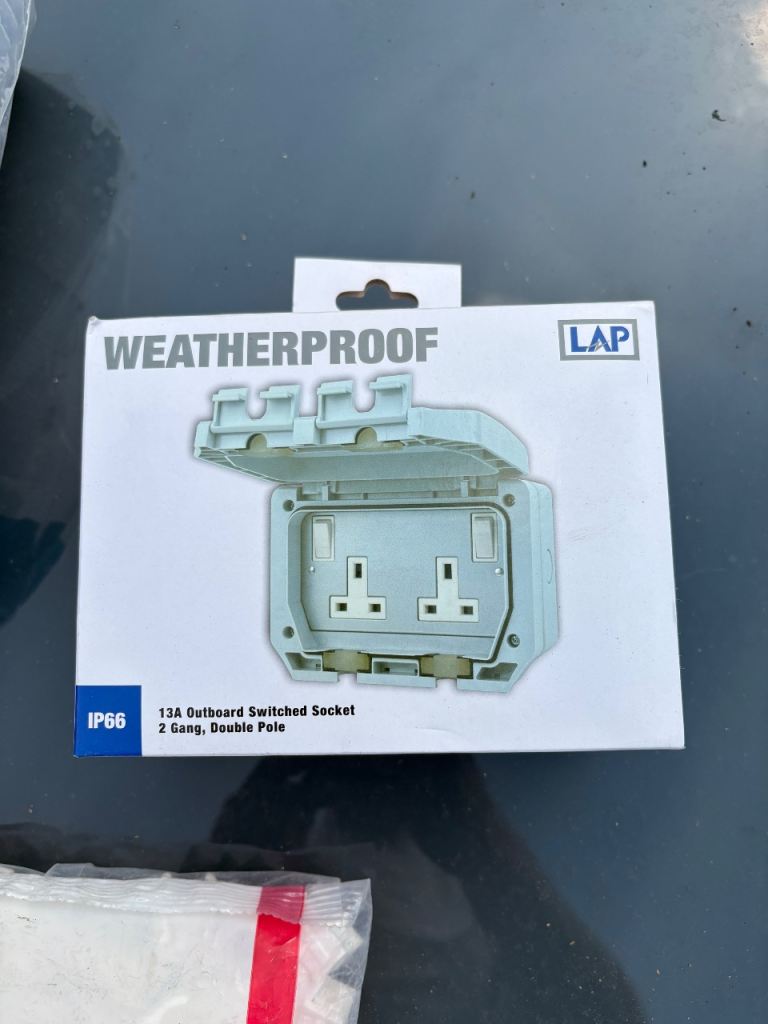 New LAP Weatherproof 13A Double Switched Socket IP66