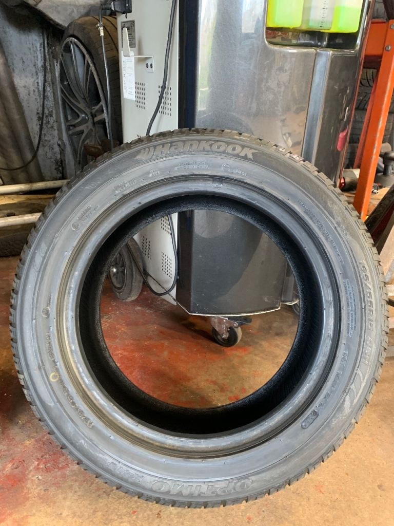 195/55R15 85H Hankook Optimo 8mm