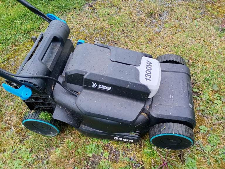 Mac Allister Rotary Lawnmower MLM1334 Corded Electric Garden Grass Cutter 34cm