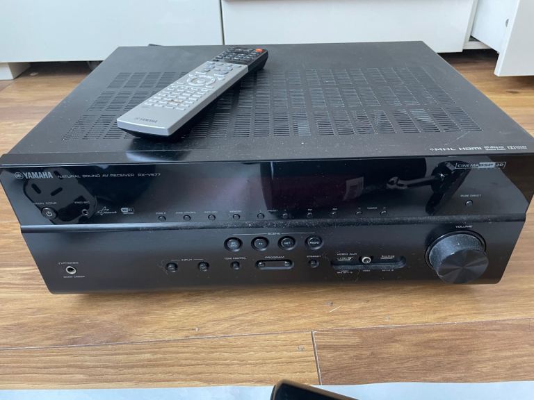 Yamaha RX-V677 AV Receiver 7.2 audio video
