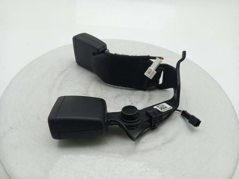 Bmw 3 Series Seat Belt Stalk (G20/G21) Rear Right & Centre 2018-2025