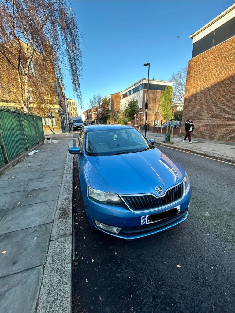 Skoda, RAPID, Hatchback, 2014, Manual, 1197 (cc), 5 doors