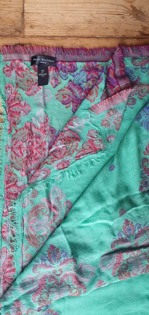 Large Scarf (New,Not Used)