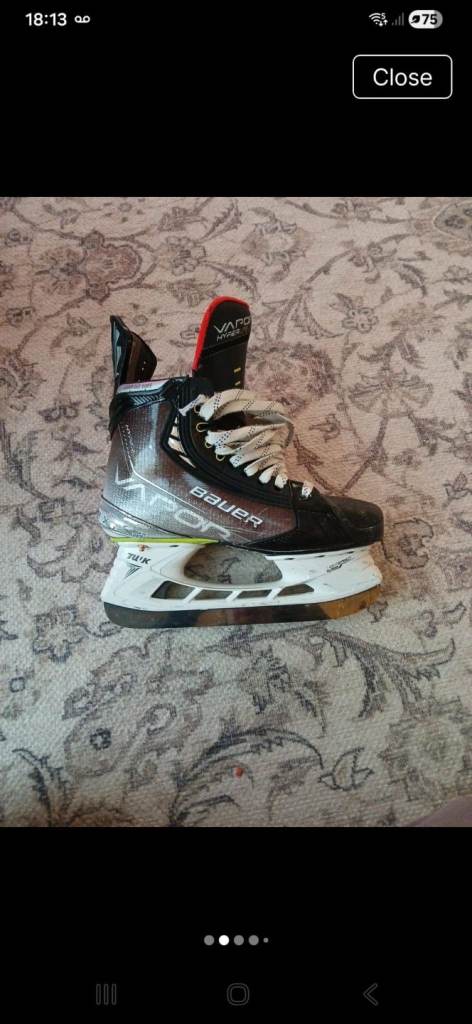 Youth/junior ice skates 