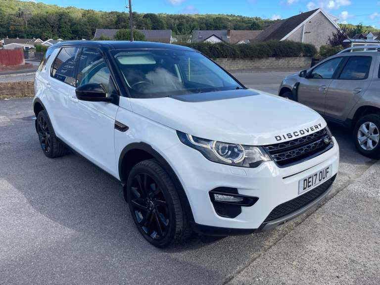 2017 Land Rover Discovery Sport 2.0 TD4 180 HSE Black 5dr Auto ESTATE Diesel Automatic